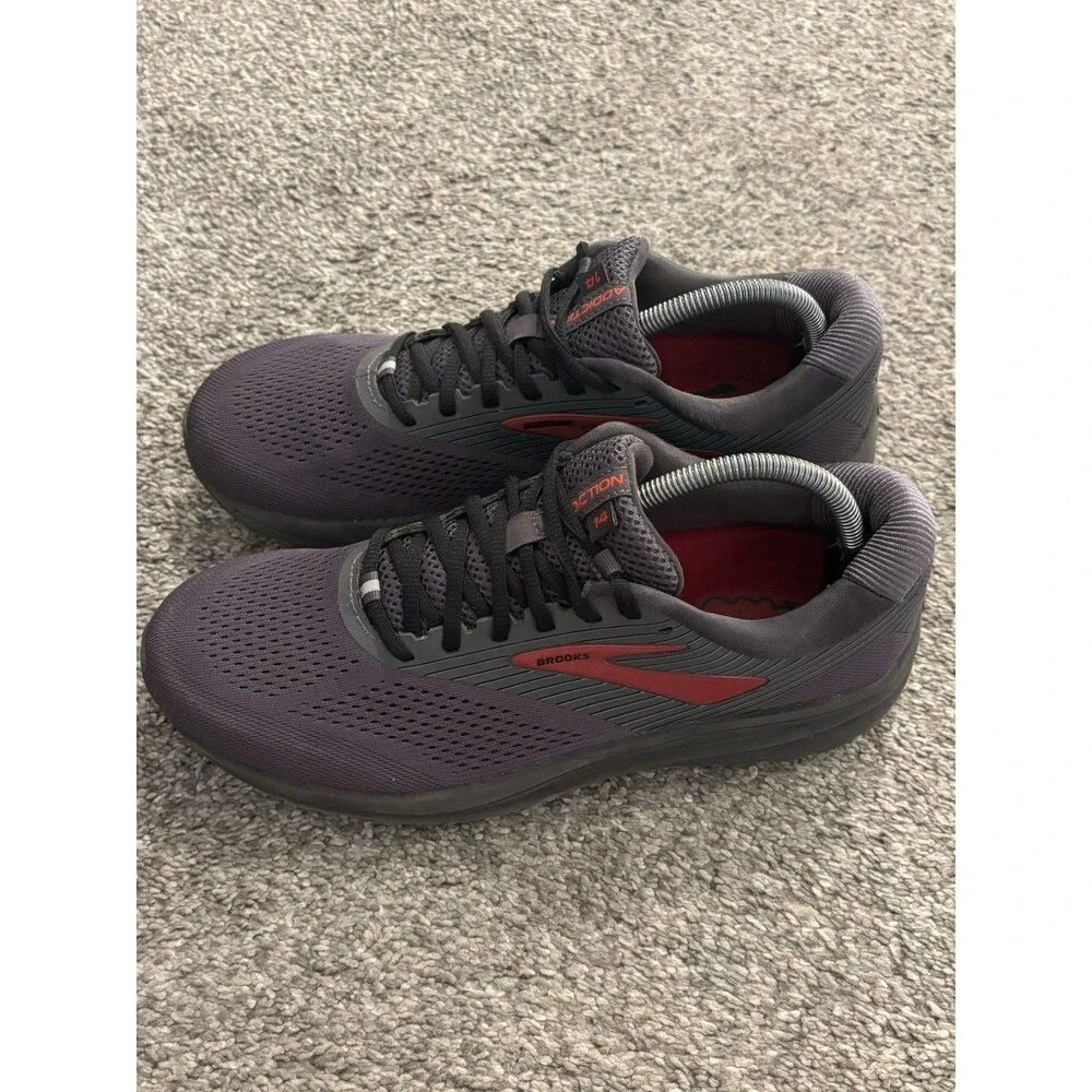 Brooks Addiction‎ 14 Running Shoes Mens 9.5 Grey Red Narrow 1103171B066